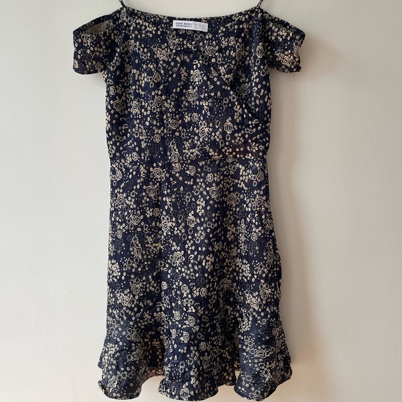 Zara Black Dress with Golden Artwork - Picture 2 of 4